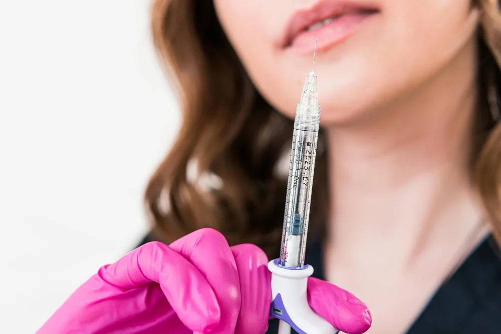 How to Choose a Safe and Qualified Injector
